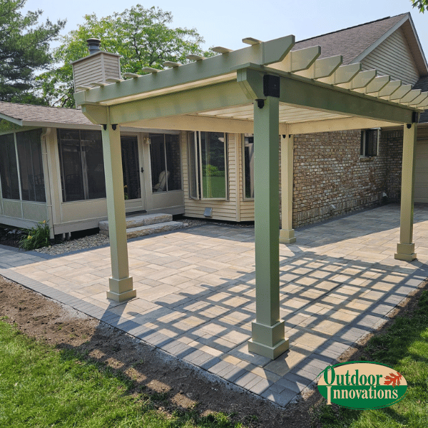 Small patio pergola designed and built by Outdoor Innovations. 